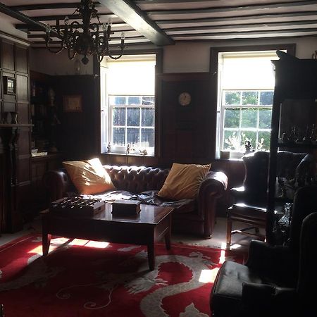 Harmondsworth Hall Guest House West Drayton  Bagian luar foto